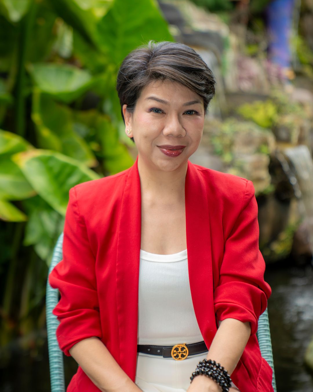 Dr Elizabeth Hor